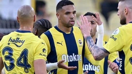 Fenerbahçe'de Youssef En-Nesyri yeni görüntüsüyle dikkat çekti