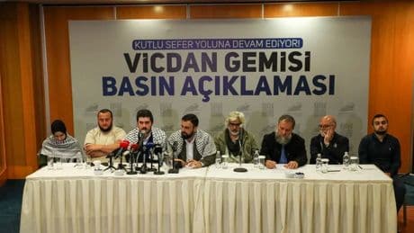 Özgürlük Filosu Koalisyonu’na ilişkin Eresin Topkapı Hotel’de basın toplantısı gerçekleştirildi