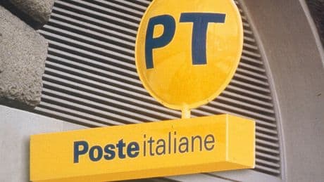 Pacchi verso gli Usa, caos per i dazi: le poste di tutta Europa bloccano le spedizioni sotto gli 800 dollari