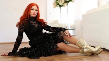Penney de Jager (77) nog lang niet uitgedanst: ’Ik leg elke dag mijn been op het aanrecht’