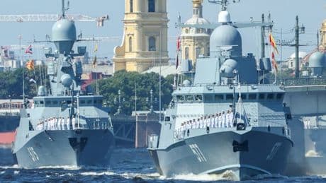 „Sicherheit geht vor“ – Kreml sagt russische Flottenparade ab
