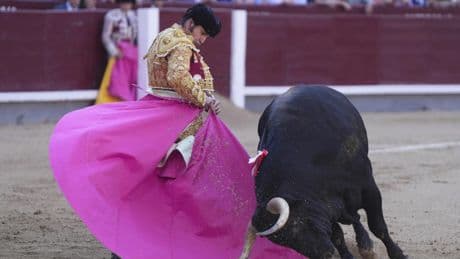 Morante de la Puebla gana la Oreja de Oro de la Corrida de la Prensa "por su histórica faena" en el 125 aniversario