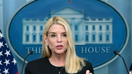 US-Justiz lässt Anklage gegen Arzt wegen Corona-Betrugs fallen