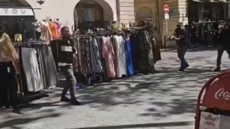 Marsiglia, tunisino ferisce quattro persone con un coltello: tre sono gravi. L'aggressore ucciso dalla polizia