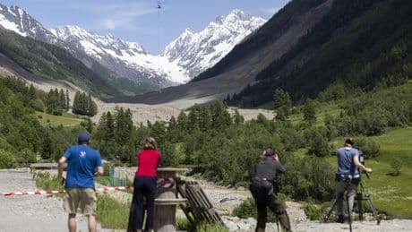 Lötschental: Experten schätzen Gefahr im Bergsturzgebiet weiter als hoch ein