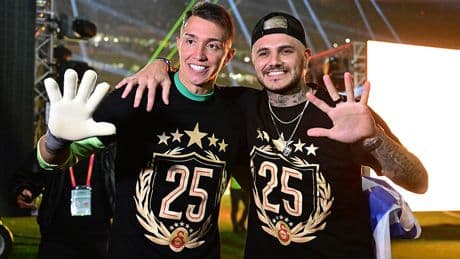 Muslera gözyaşlarına hakim olamadı! Yenikapı'da duygusal anlar