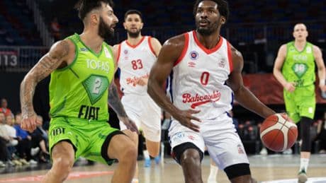 Bahçeşehir Koleji adını yarı finale yazdırdı!
