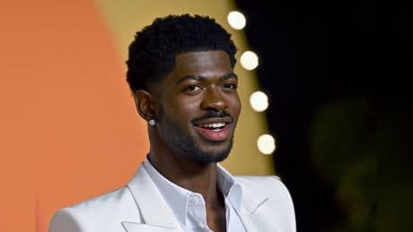 US-Rapper Lil Nas X: Mit Gesichtslähmung im Krankenhaus