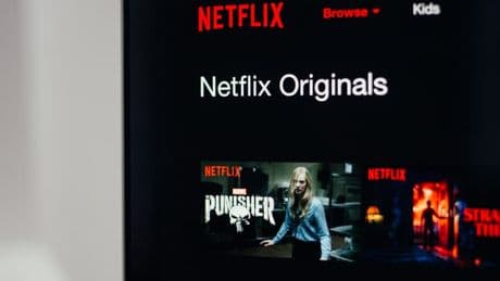 De 7,99 à 22 euros: comment les prix de Netflix ont explosé depuis son arrivée en France