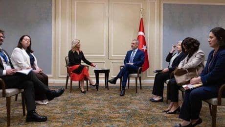 Dışişleri Bakanı Hakan Fidan'dan İrlanda temasları