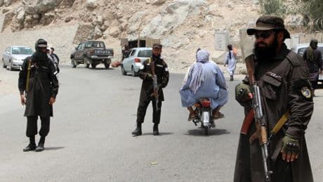 Afghanische Rückkehrer: Misshandelt, festgenommen oder bedroht