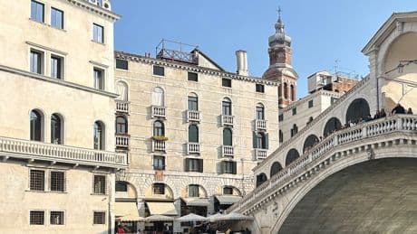 Weil Touristen sie nur belasten - Händler will 100 Euro Eintritt für beliebte Stadt