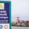 Waarschuwing voor pfas en schuimvorming: ga 5 mei niet de zee in