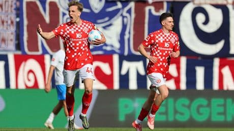Aus dem Kader gestrichen - Blitz-Wechsel? Weiper-Ärger bei Mainz