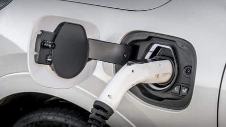 Stop met hybrides! Dit type auto redt volgens onderzoek wel de planeet
