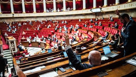 Fin de vie : à l’Assemblée, une approbation prévisible et un clivage gauche-droite marqué