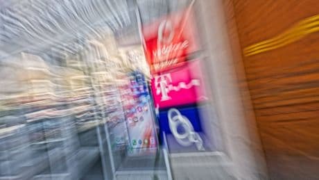 Teure Handyverträge: Verbraucherschützer warnen vor Betrugsmasche