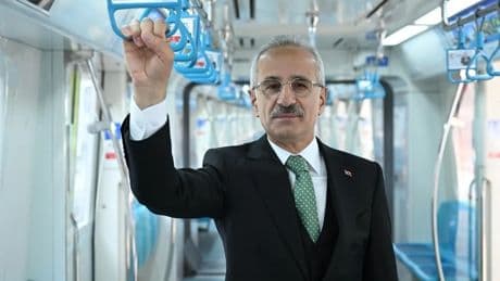 Bakan Uraloğlu: 30 Ağustos Zafer Bayramı'nda ulaşım ücretsiz