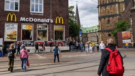 Es ist nicht Fast-Food!  - Womit McDonald’s wirklich sein Geld verdient