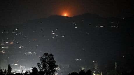Islamabad accuse l’Inde d’avoir bombardé trois de ses bases aériennes