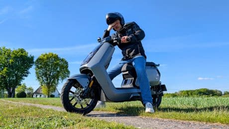 A1-E-Roller NIU NQiX 500 im Praxis-Test: Der regt mich so auf!