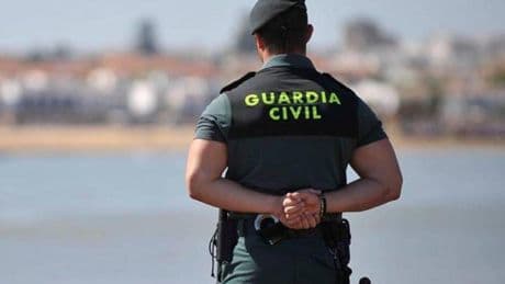 Hallan los restos de una avioneta que ha caído frente al Puerto de Soller (Mallorca)