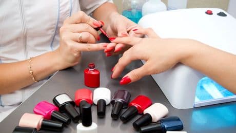 Los efectos en la salud de los esmaltes con TPO y DMTA: mutaciones genéticas, abortos y más