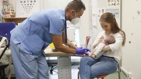 Osakitza prevé inmunizar a 10.000 bebés contra la bronquiolitis en los próximos meses