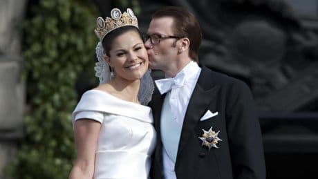 Victoria de Suecia celebra sus 15 años de matrimonio: la joya histórica que llevó en su boda y que nunca ha vuelto a lucir