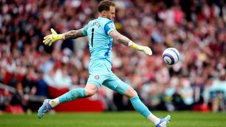 Foot : le gardien néerlandais Mark Flekken signe à Leverkusen jusqu'en 2028, Caoimhin Kelleher le remplace