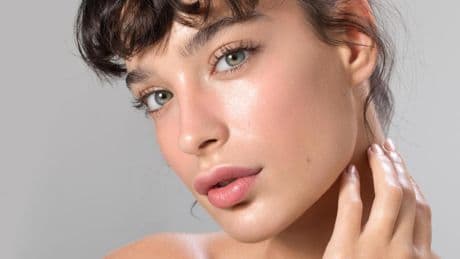La tendencia make up-no make up es lo que necesitas para conseguir una piel suave, joven y luminosa sin maquillaje