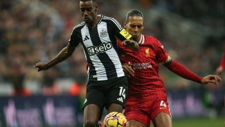 Liverpool fans think they know what Virgil van Dijk said to Alexander Isak amid £125m chase