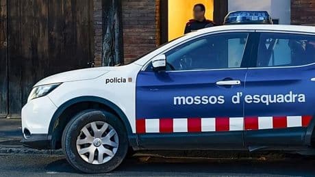 Muere un joven de 23 años en un accidente en la A-2 en Sant Feliu de Llobregat y detienen al conductor por homicidio
