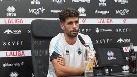 CD Castellón | Óscar Gil: "Llegué al mismo tiempo que Bob y es evidente el cambio que ha habido"