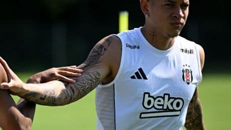 Elan Ricardo için transfer iddiası!