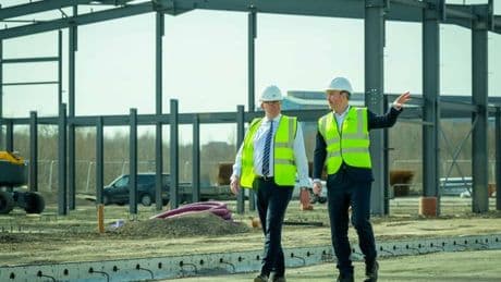 Construction underway on new commercial vehicle workshop and sales facility at Ravenscraig