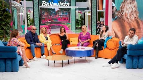 El gráfico que muestra el rechazo general a 'La familia de la tele': así se desploma la curva de audiencia de La 1
