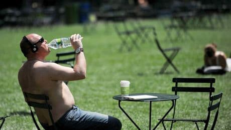 Canicule: 73 départements placés en vigilance orange dimanche et lundi