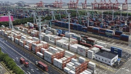 El aumento de las exportaciones insufla vigor a China antes de que venza la tregua arancelaria con EEUU