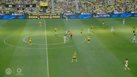Bei Hummels-Abschied - Fans wundern sich über BVB-Mittelkreis