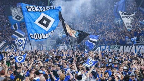 Stadionfest beim HSV - Lyon-Test wird zum Fan-Hit
