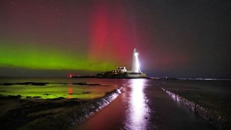 Northern Lights UK: Met Office reveals exactly where Brits can see stunning phenomenon TONIGHT