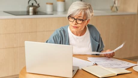Retraite progressive : le gouvernement prépare un décret pour autoriser le départ dès 60 ans