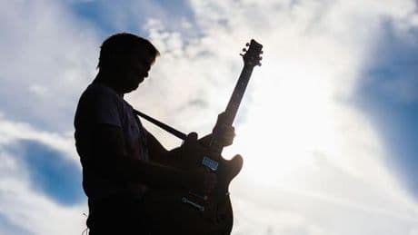 Schwierige Lage für Musiker: Masse statt Klasse? Was KI für die Musikbranche bedeutet