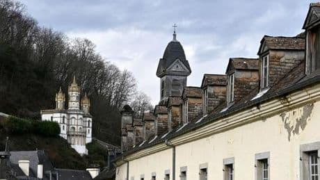 Notre-Dame-de-Bétharram : l’établissement catholique déclaré « civilement responsable » de viols et agressions sexuelles en 2006