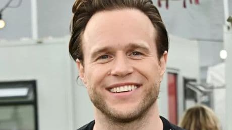 Sweet moment Olly Murs' daughter meets newborn brother as nickname revealed