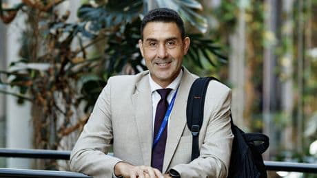 Vannacci: «Tra Putin e Zelensky scelgo Putin, l'altro faceva il comico. Mussolini? Ha fatto cose buone»