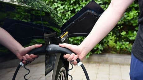 Küresel elektrikli araç satışları 10 milyonu aştı