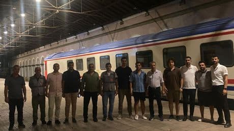 TCDD çalışanlarından iş bırakma eylemi: İZBAN seferleri yeniden başladı