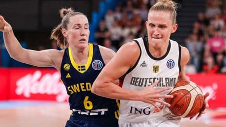 Basketball-EM der Frauen: Nowitzki jubelt mit: Sieg zum EM-Start